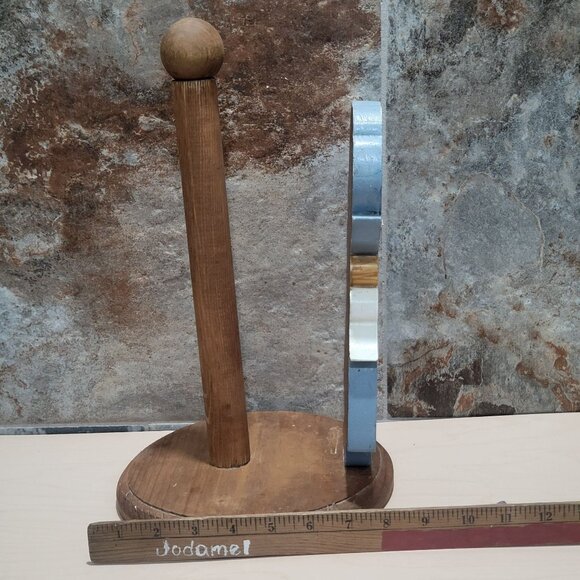 Vintage Wooden Paper Towel Holder Girl Holding Flower Blue Bonnet Dress - Picture 9 of 10